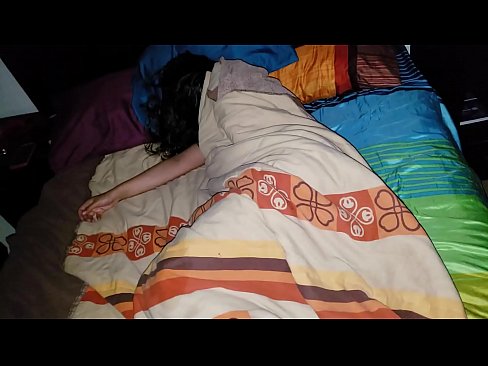 ❤️ Pāvests, kas bārdina savu jauno pamāti, kamēr viņa guļ. Krievu porno pie mums ️❤